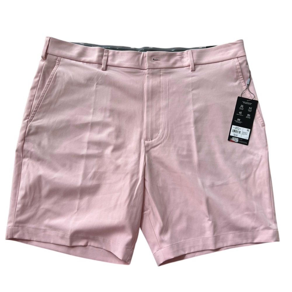 NWT Walter Hagen Men’s 9” Performance Shorts in Sweet Pink in size 40